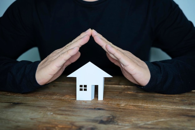 Assurance remise protectrice de la maison pour la protection et les soins