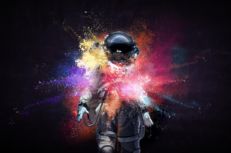 Photo astronaute en costume sur fond noir. concept de technologie spatiale