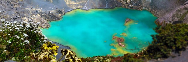 Au bord des cratères du volcan Irazu