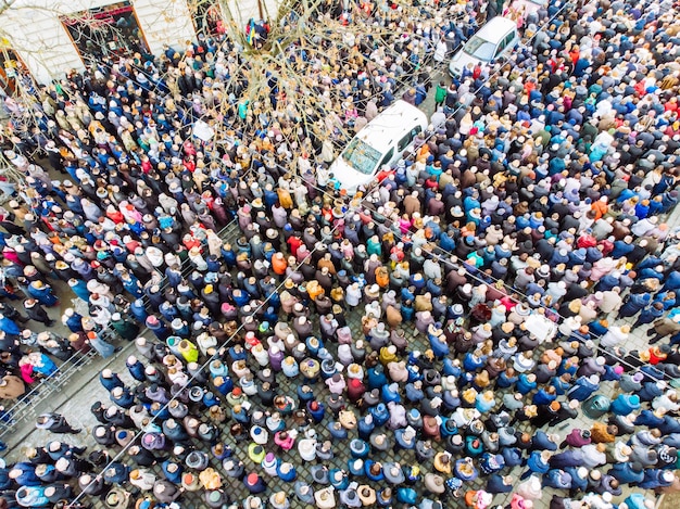Photo au-dessus de la vue sur la foule grande quantité de personnes