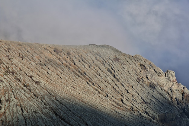 Au sommet du volcan Ijen, Indonésie