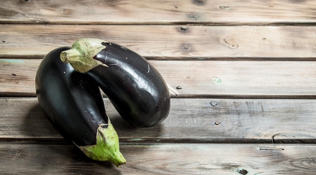 Aubergine frais et mûr