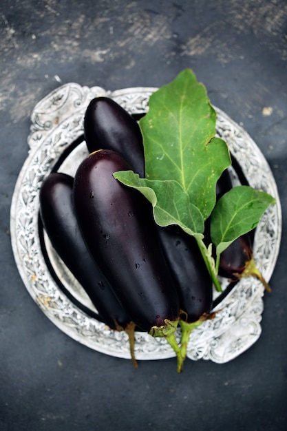 Photo aubergine longue pourpre