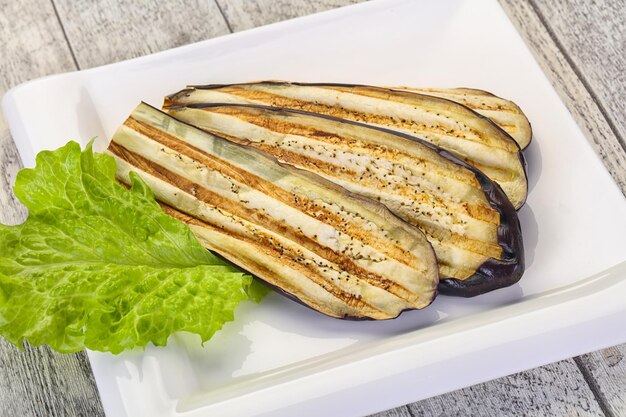 Aubergines grillées dans le bol