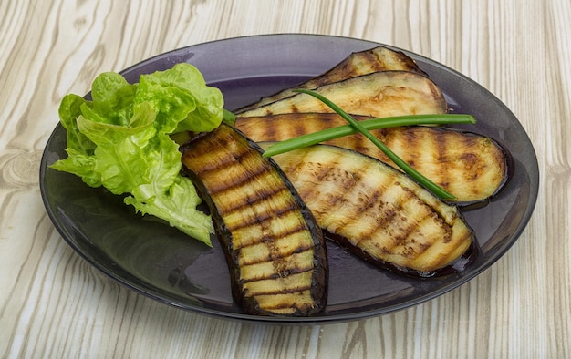 Aubergines grillées