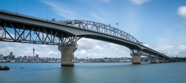 Auckland Harbour Bridge à Auckland, Nouvelle-Zélande