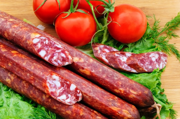 Bacon Porc Tomates Fumées Oignons Rouleau De Charcuterie Kolbasz