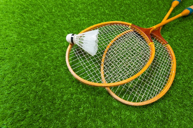 Badminton sur l'herbe