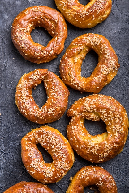 bagels au sésame doré