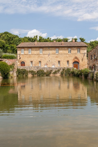 Bagno Vignoni, ancien village toscan du Val d'Orcia, Italie