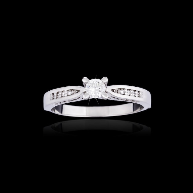 Bague de mariage en diamant