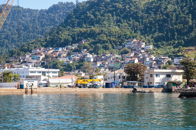 Baie de Big Island à Angra dos Reis à Rio de Janeiro Brésil