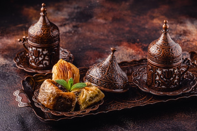 Baklava de bonbons arabes turcs traditionnels