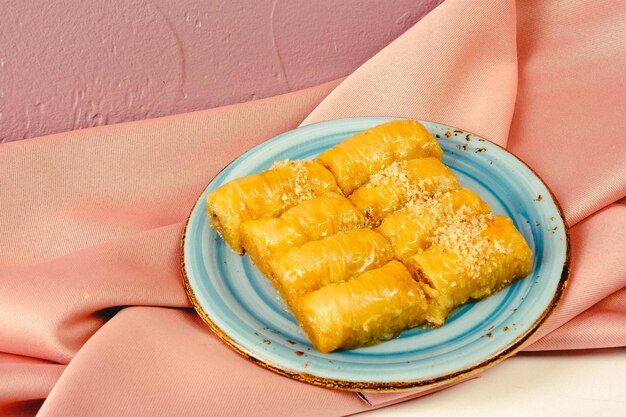 Baklava dessert turc traditionnel aux noix de cajou Baklava maison aux noix et au miel