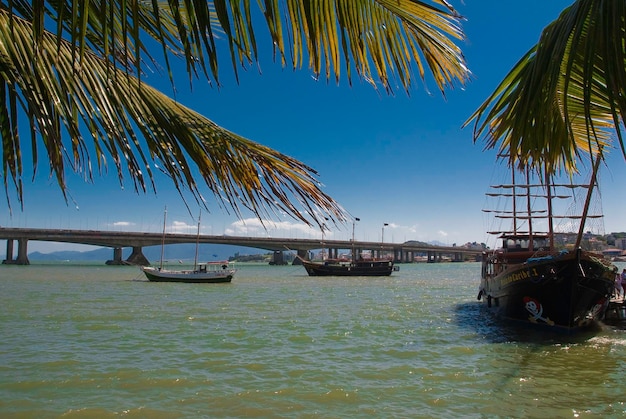Balade XABoat à Florianópolis au départ du pont Hercilio Luz