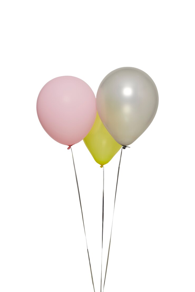 Photo ballons colorés multicolores isolés