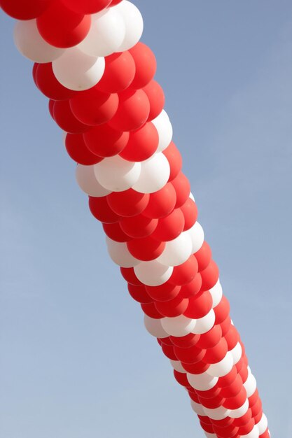 ballons sur le site du festival