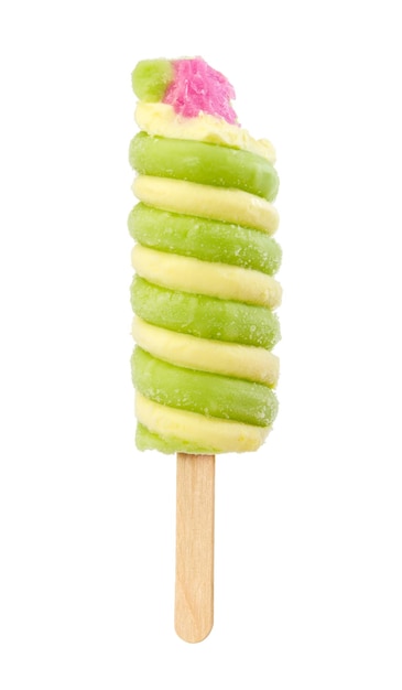 Bananalime mordu popsicle isolé sur fond blanc Glace aux fruits sur bâton