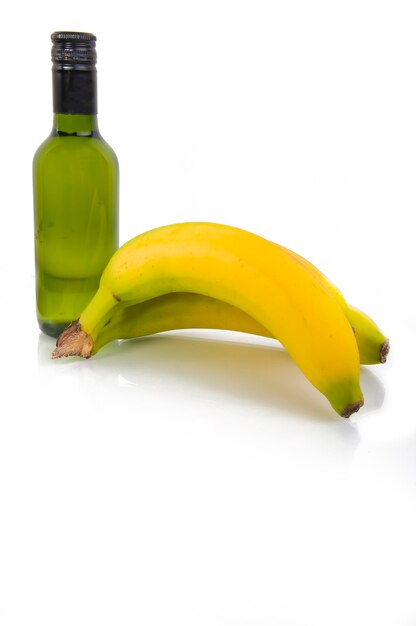 Bananes et vin blanc