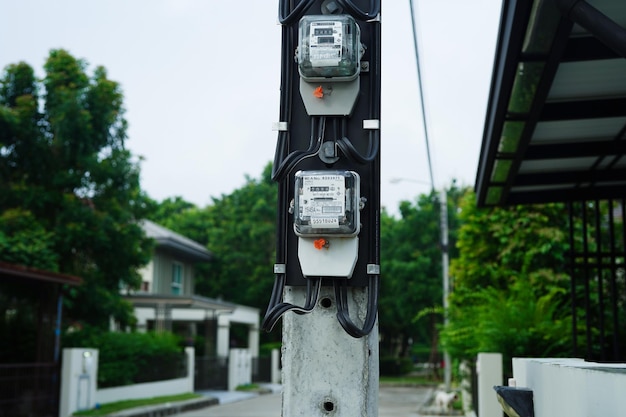 Bangkok Thaïlande 15 mai 2022 Compteur électrique de mesure du coût de l'énergie à la maison et au bureau