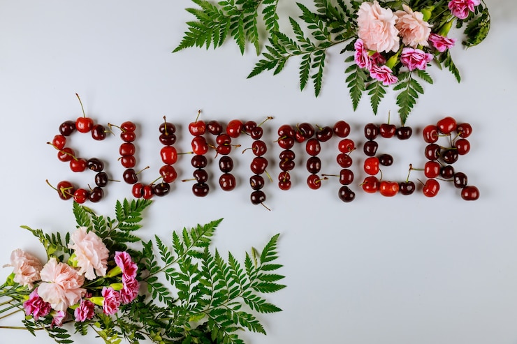 Photo bannière de vente d'été avec cerises et fleurs