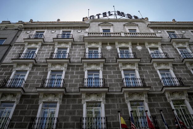 Banque, Image de la ville de Madrid, son architecture caractéristique