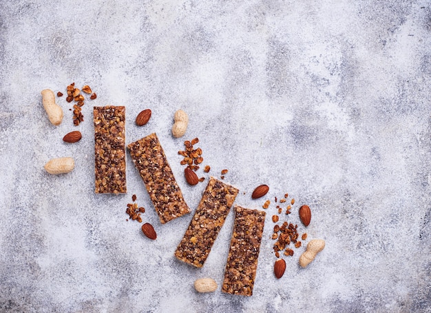 Barres Granola Faites Maison Avec Des Noix.