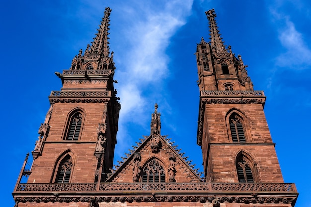 Basel Minster, le célèbre monument de Bâle, en Suisse