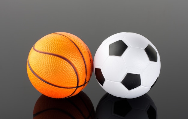 Photo basket-ball et football classiques