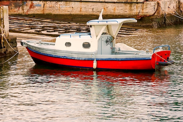 Bateau amarré