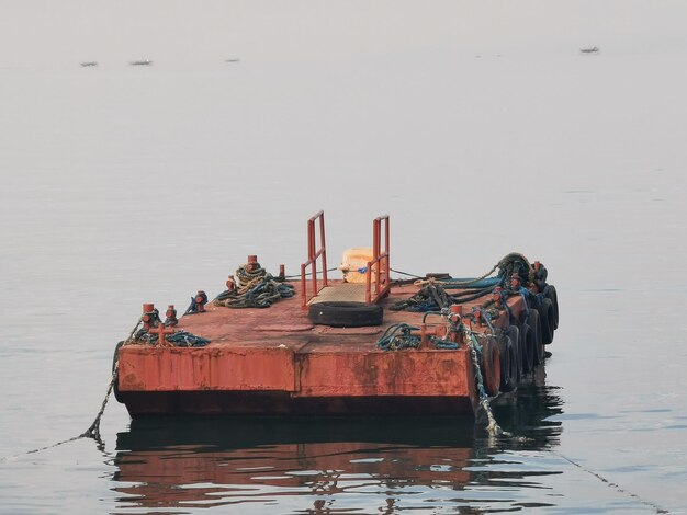 Bateau dans le lac