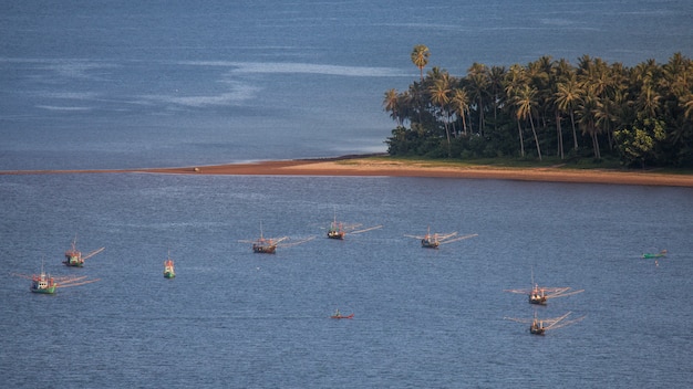 Bateau de pêche dans le golfe de Thaïlande