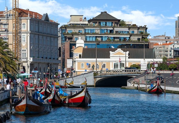 Bateaux Aveiro et Ria