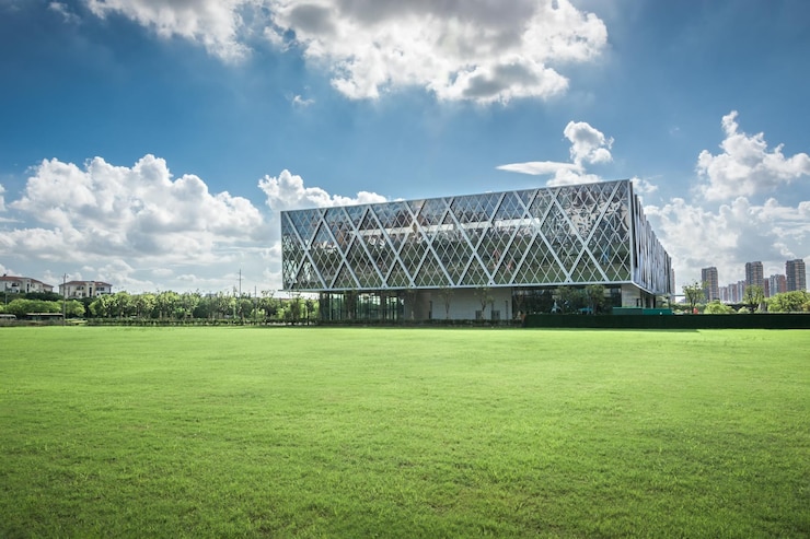 Photo bâtiment d'affaires moderne pendant la journée