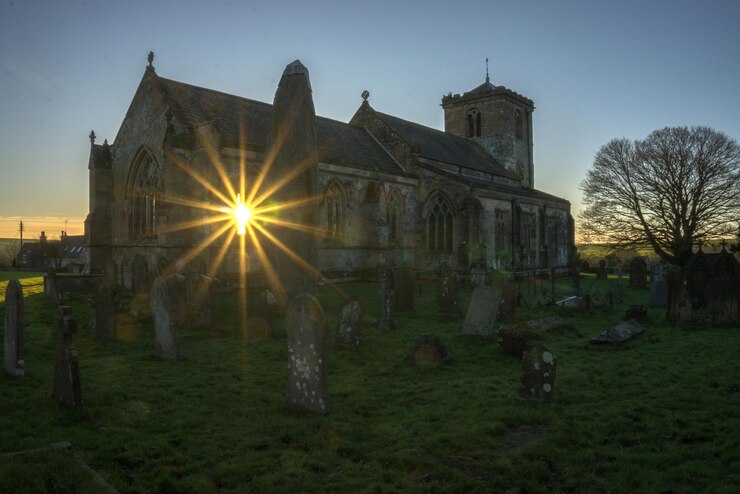 Photo bâtiment historique contre le ciel au cimetière