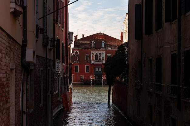 Bâtiment historique typique à Venise en Italie