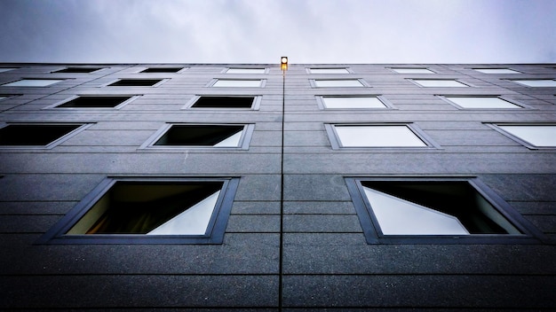 Photo bâtiment moderne contre le ciel