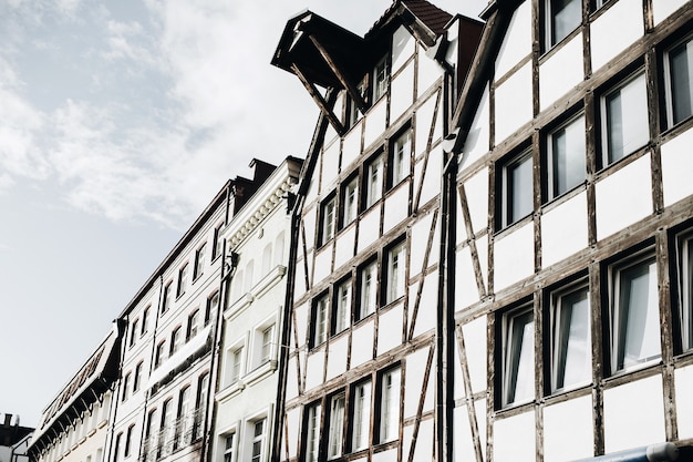 Bâtiments d'architecture traditionnelle dans la vieille ville