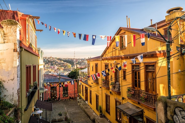 Bâtiments colorés de Valparaiso Chili