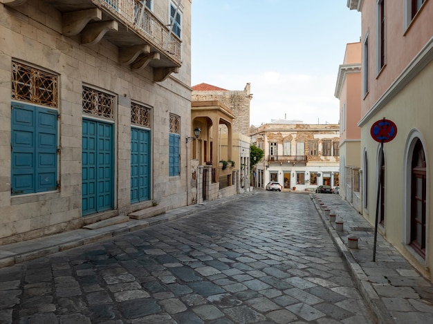 Bâtiments néoclassiques traditionnels au capital de l'île de Siros Ermoupolis Syros Cyclades Grèce