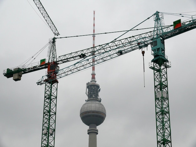 Photo baustelle alexandaplatz berliner ansichten berlin berlin est situé dans la ville de berlin.