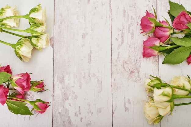 Beau bouquet de roses en cadeau