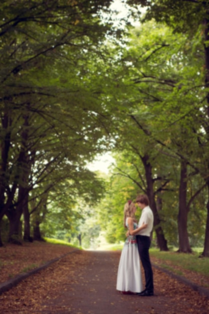 Beau couple de mariage