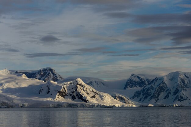 Beau paysage antarctique