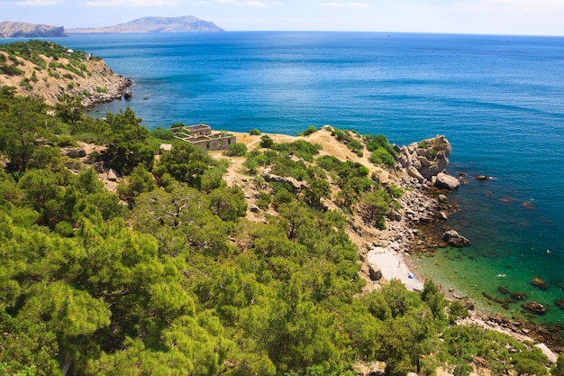 Beau paysage côtier