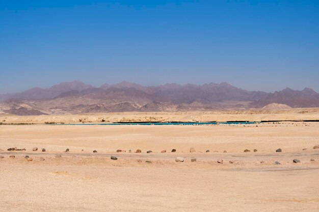 Beau paysage dans le parc national de Ras Mohammed Désert et lac du Sinaï en Égypte