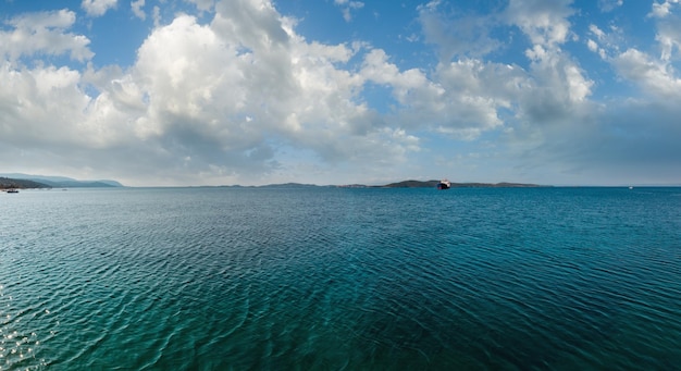 Beau paysage marin d'été Halkidiki Grèce