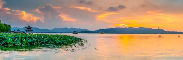 Beau paysage et paysage à West Lake, Hangzhou