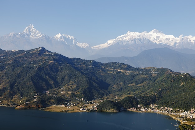 Beau paysage près de Pokhara