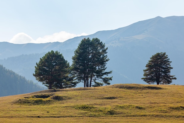 Beau paysage de la région montagneuse de Géorgie, Touchétie. Voyager